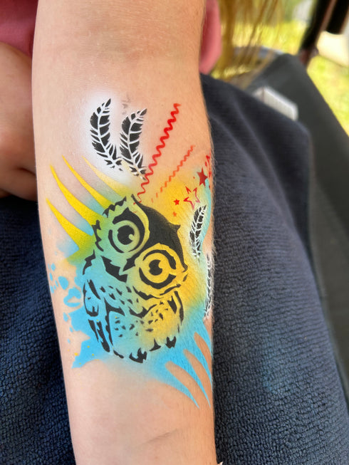 Hibou espiègle
